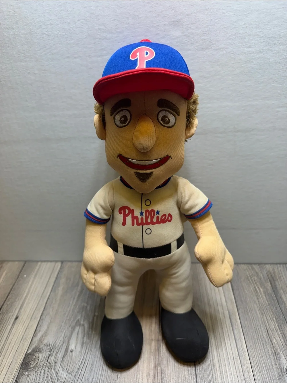 Chase Utley #26 Plush 16